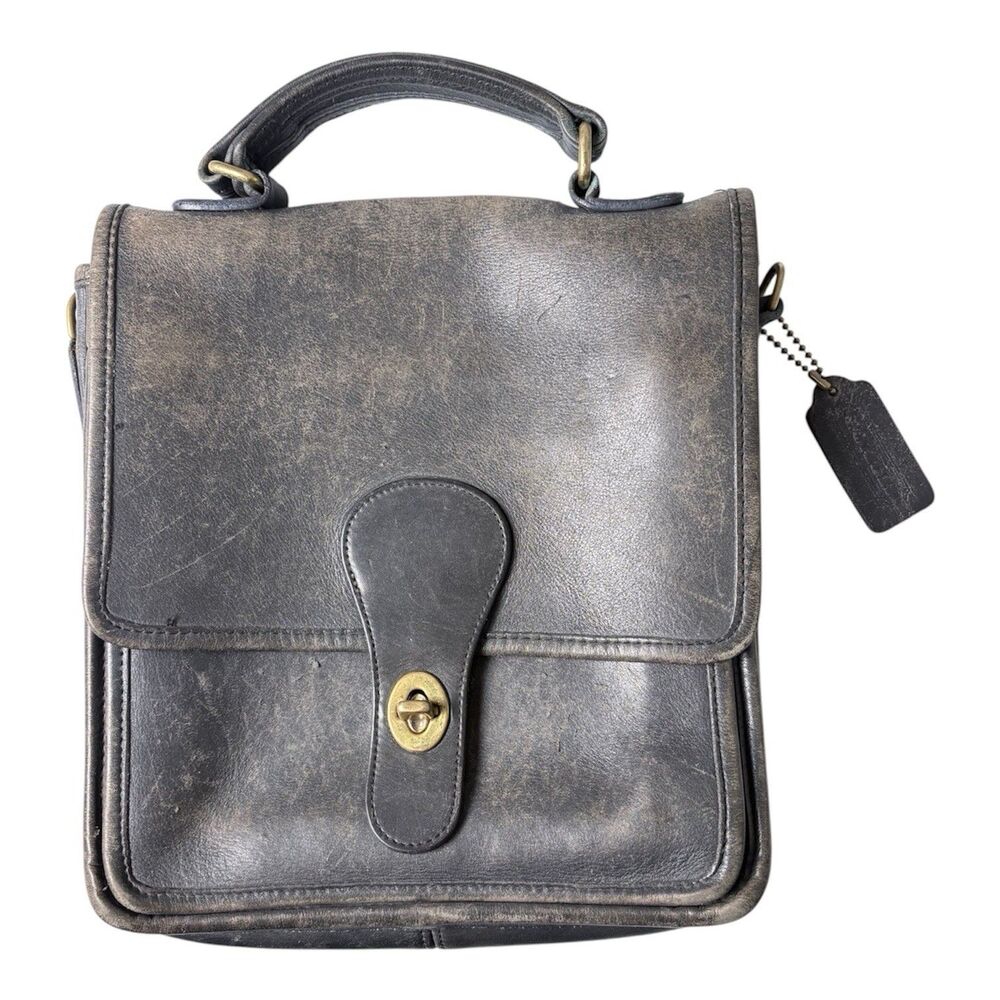 REHAB PROJECT Vintage Coach Black Station Bag 5130 90s Leather Beauty!!